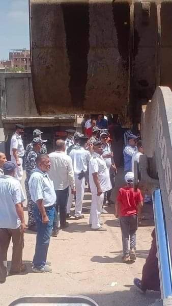 6165D6ED-C1D2-45EC-B44B-625075666A57