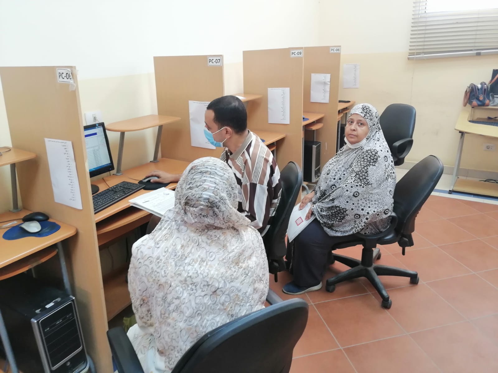 941d4aeb-fbad-4214-bbae-0d16782dbf02