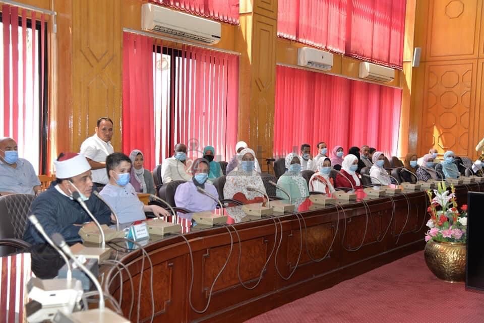 تكريم أوائل الثانوية 