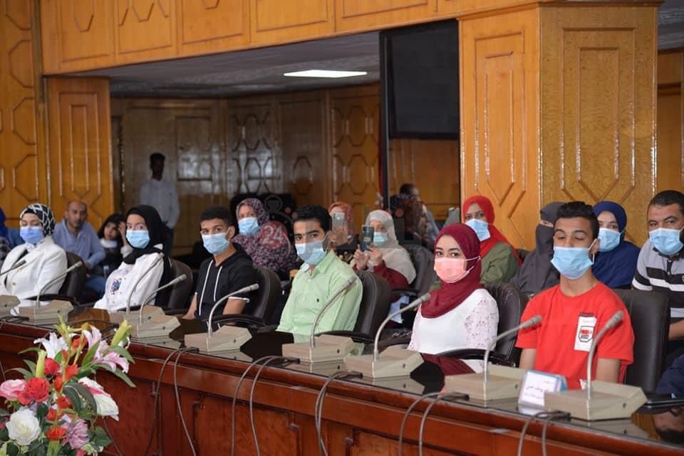 تكريم أوائل الثانوية 