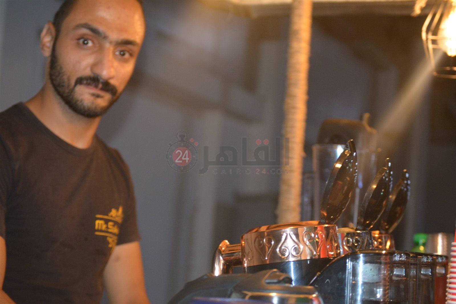 شاب من ذوي الهمم يتحدي البطالة 