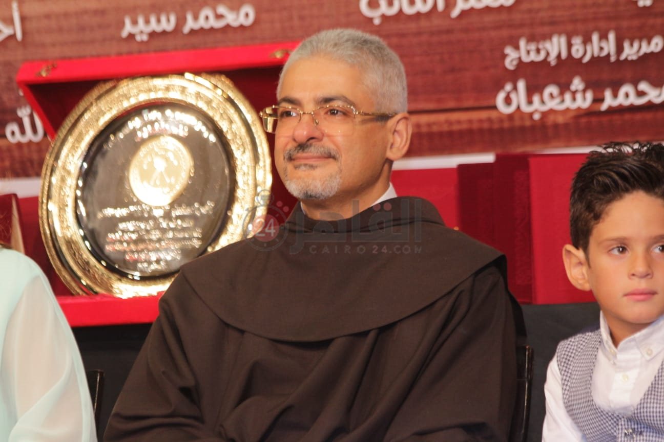 تكريم أبطال مسلسل ليه لأ بالمركز الكاثوليكي (19)