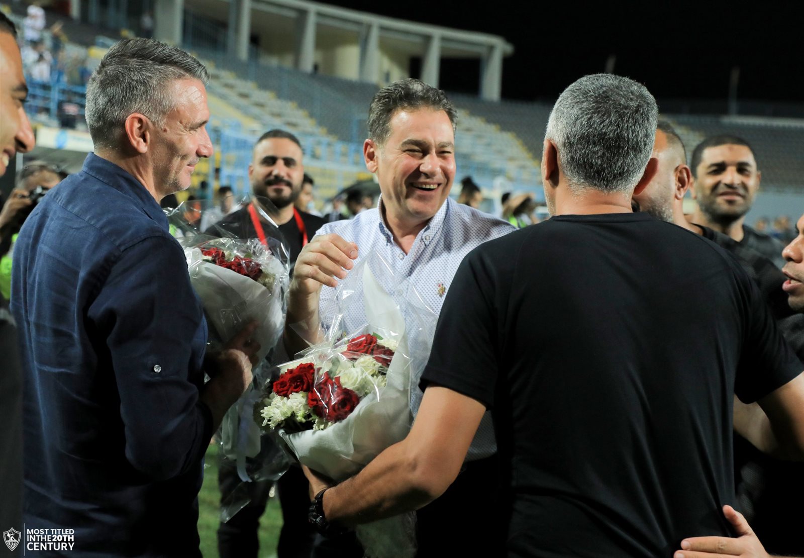 ممر شرفي للاعبي الزمالك