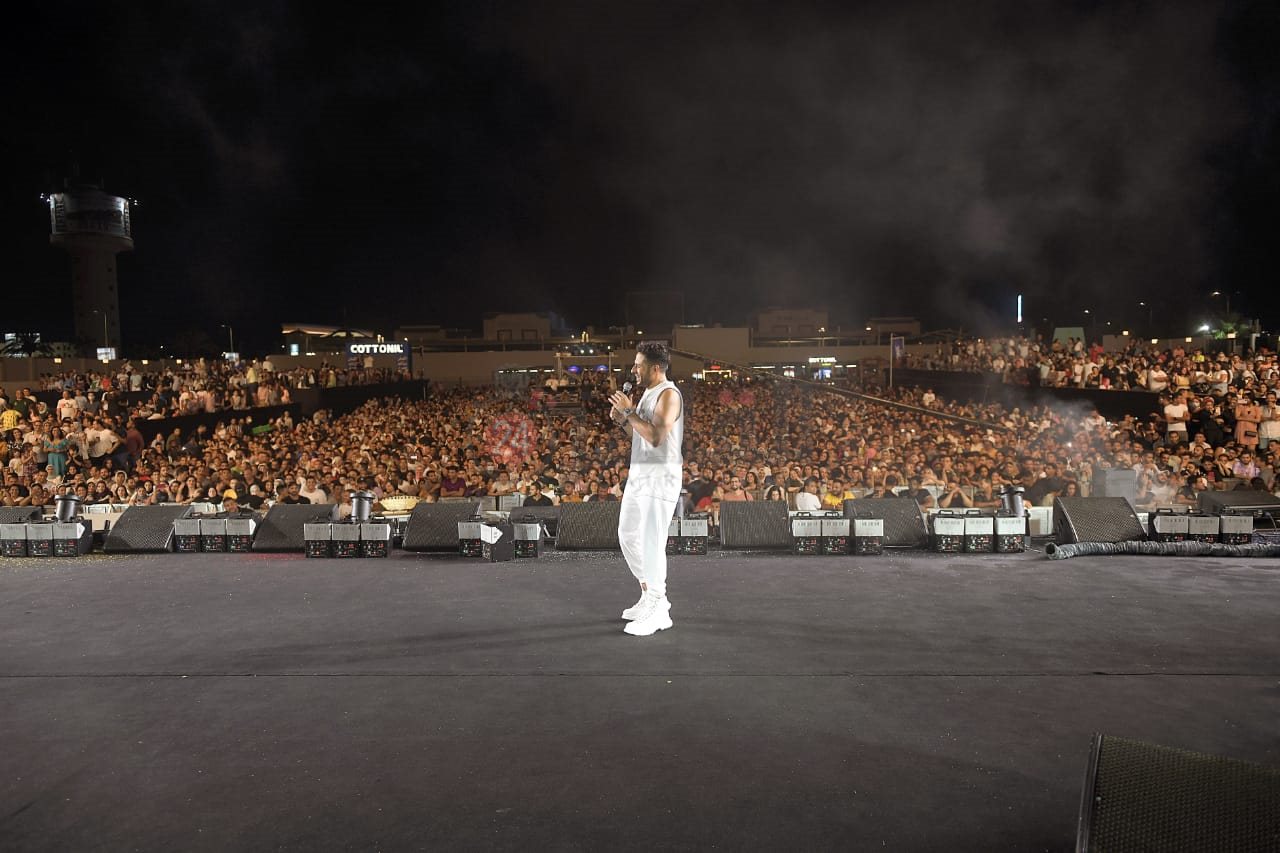 حفل محمد حماقي في الساحل الشمالي (7)