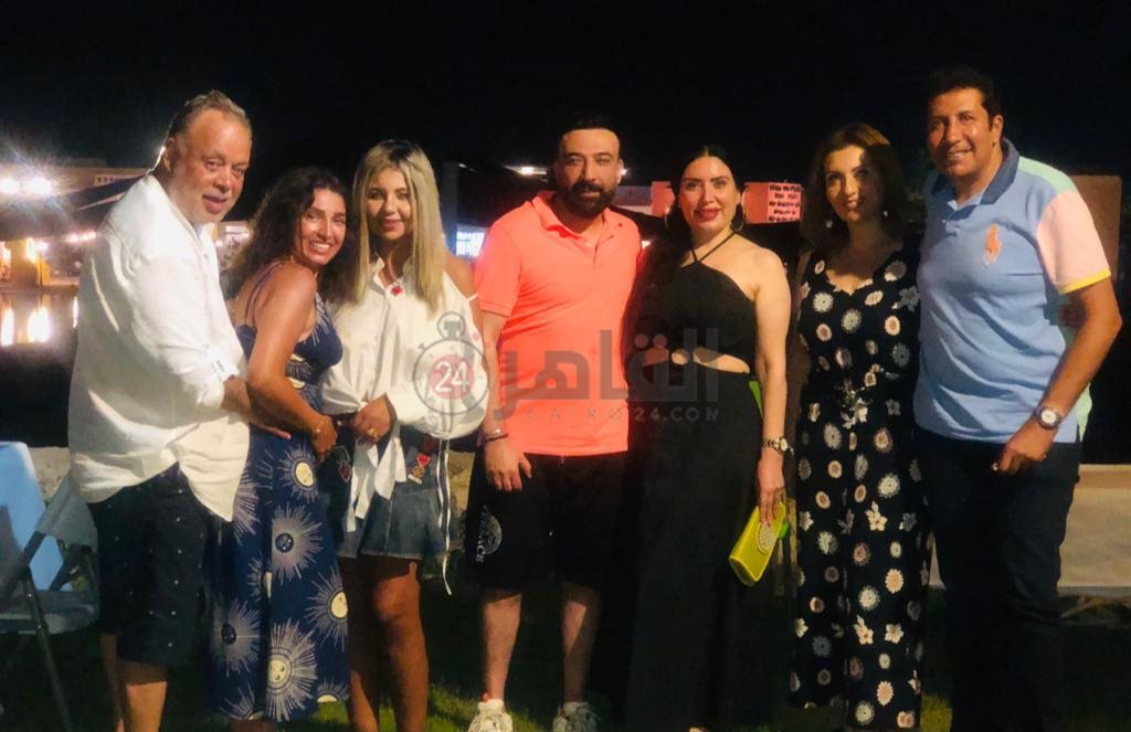 عبير صبري وزوجها أيمن البياع (6)