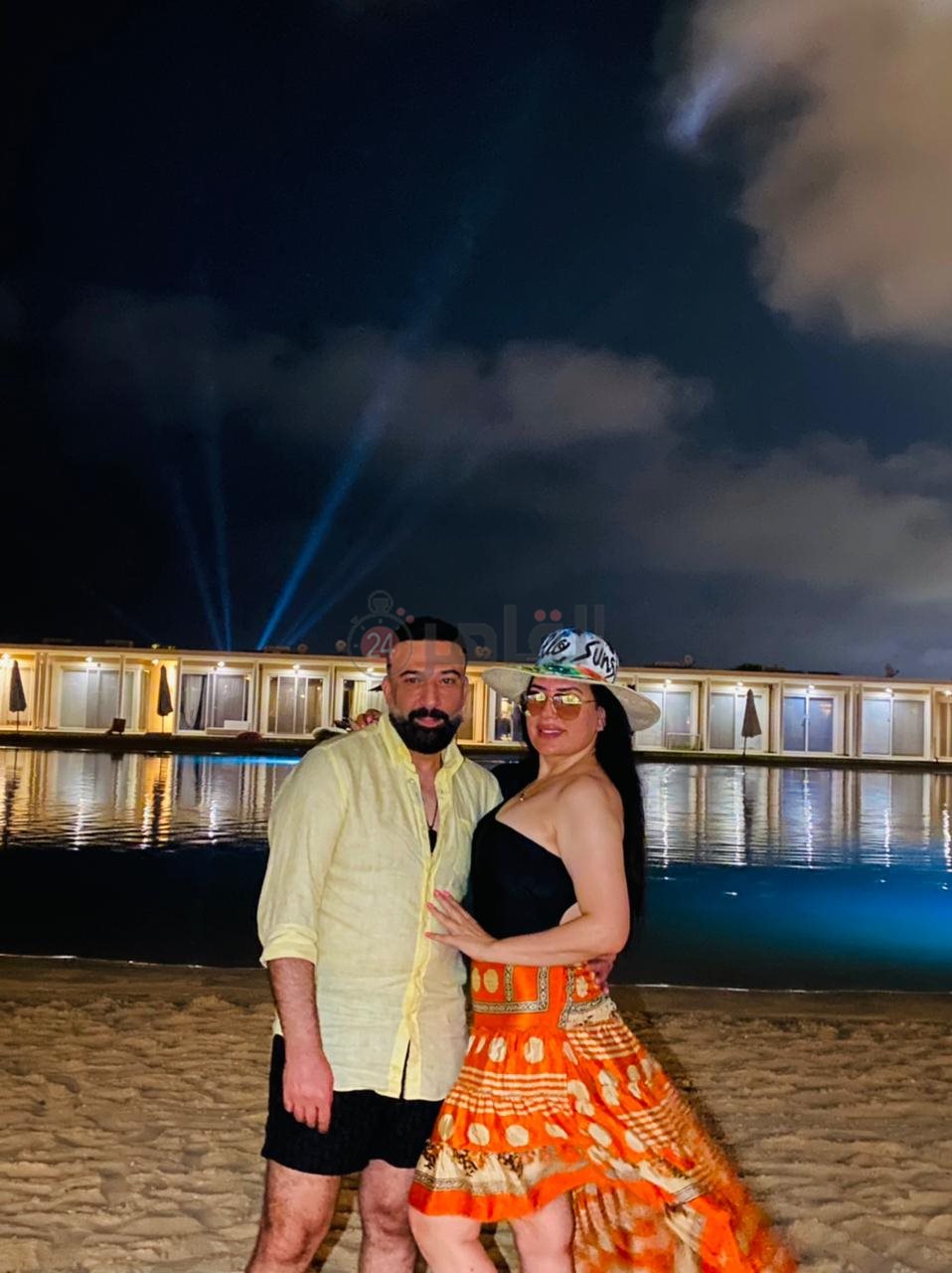 عبير صبري وزوجها أيمن البياع (9)