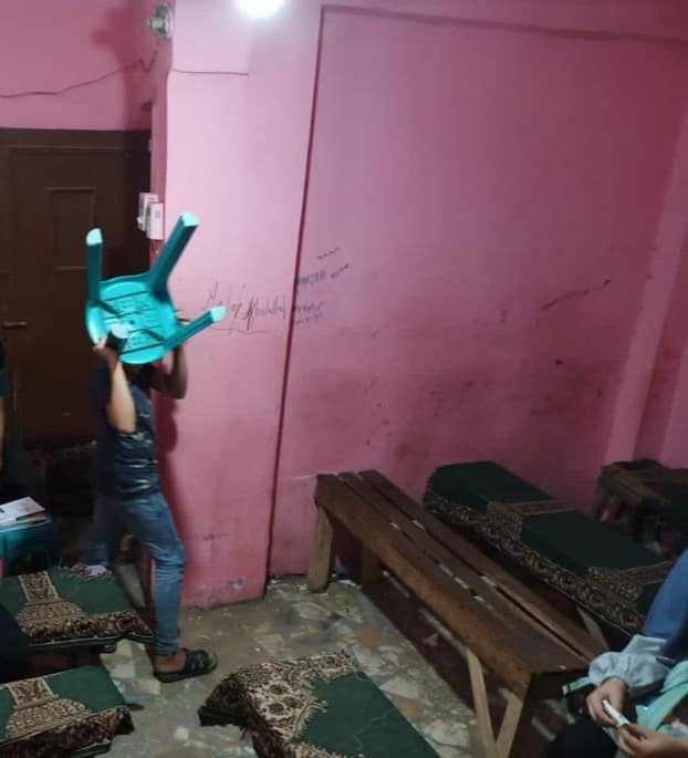 غلق وتشميع مركز دروس مخالف بالشرقية 02