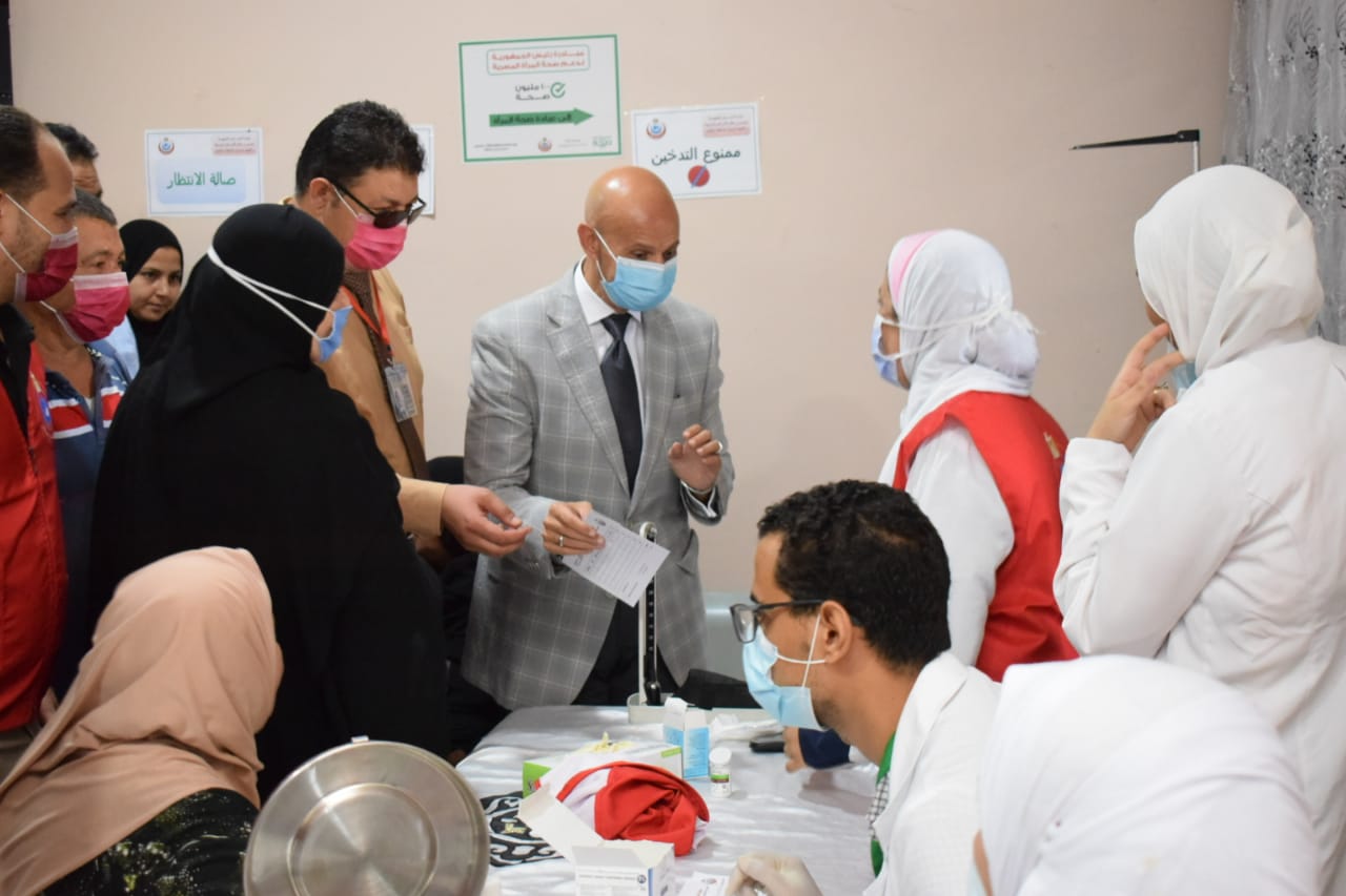 انطلاق المبادرة الرئاسية لعلاج الأمراض المزمنة والاعتلال الكلوي بالشرقية 02