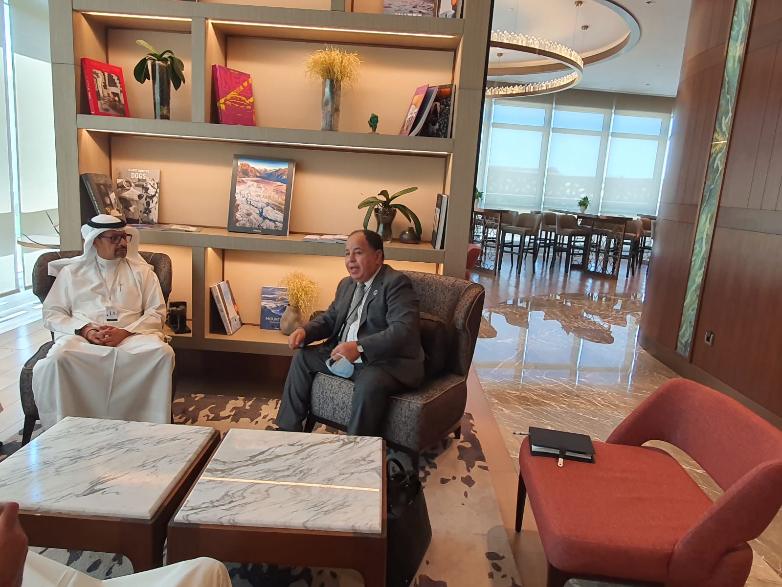 وزير المالية فى لقائه مع نظيره الكويتى