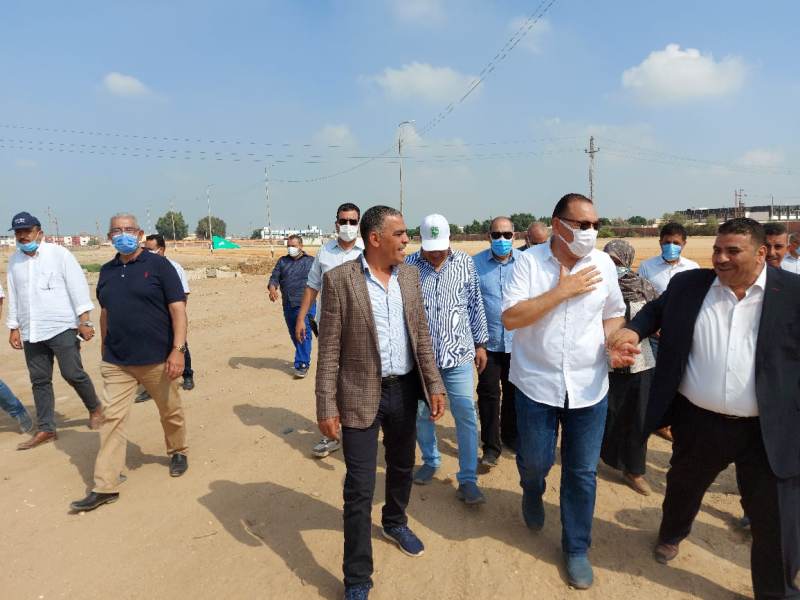 جولة المحافظ بأرض الفروسية 5