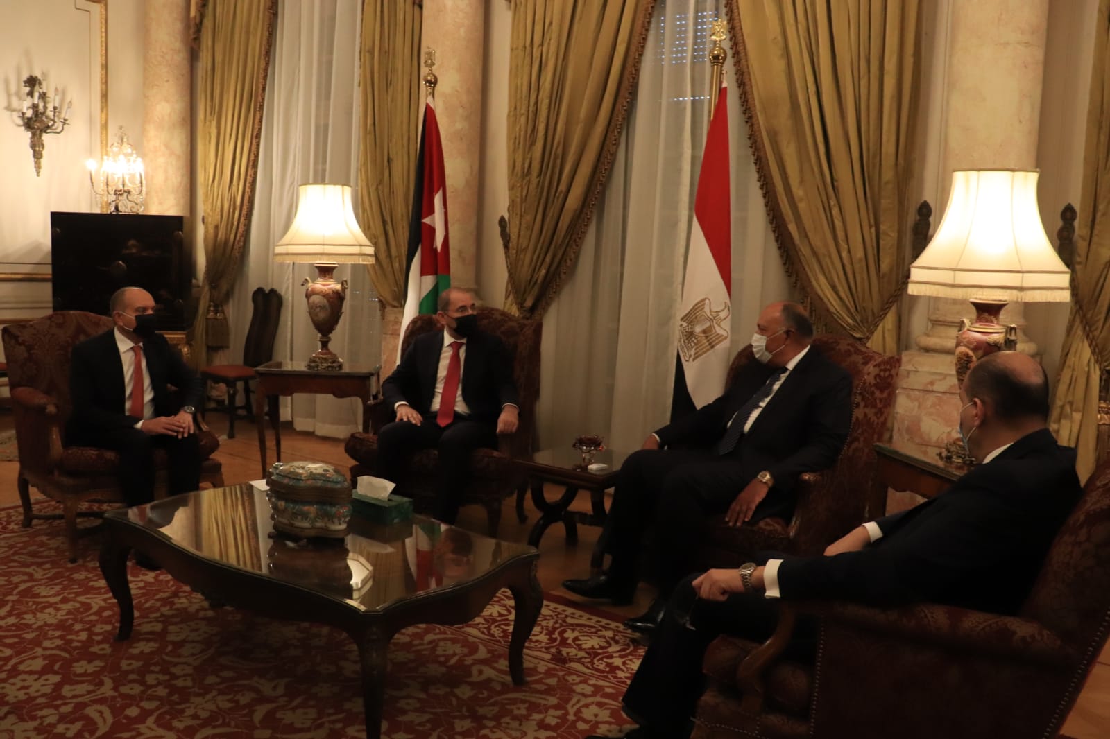 e1a593db-5ef7-4686-ac8f-79c4f1170bc4