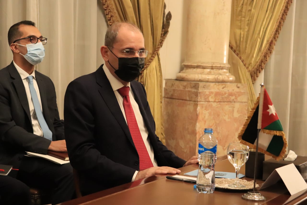 07421fe6-5c99-488f-8238-fa1970b2e363