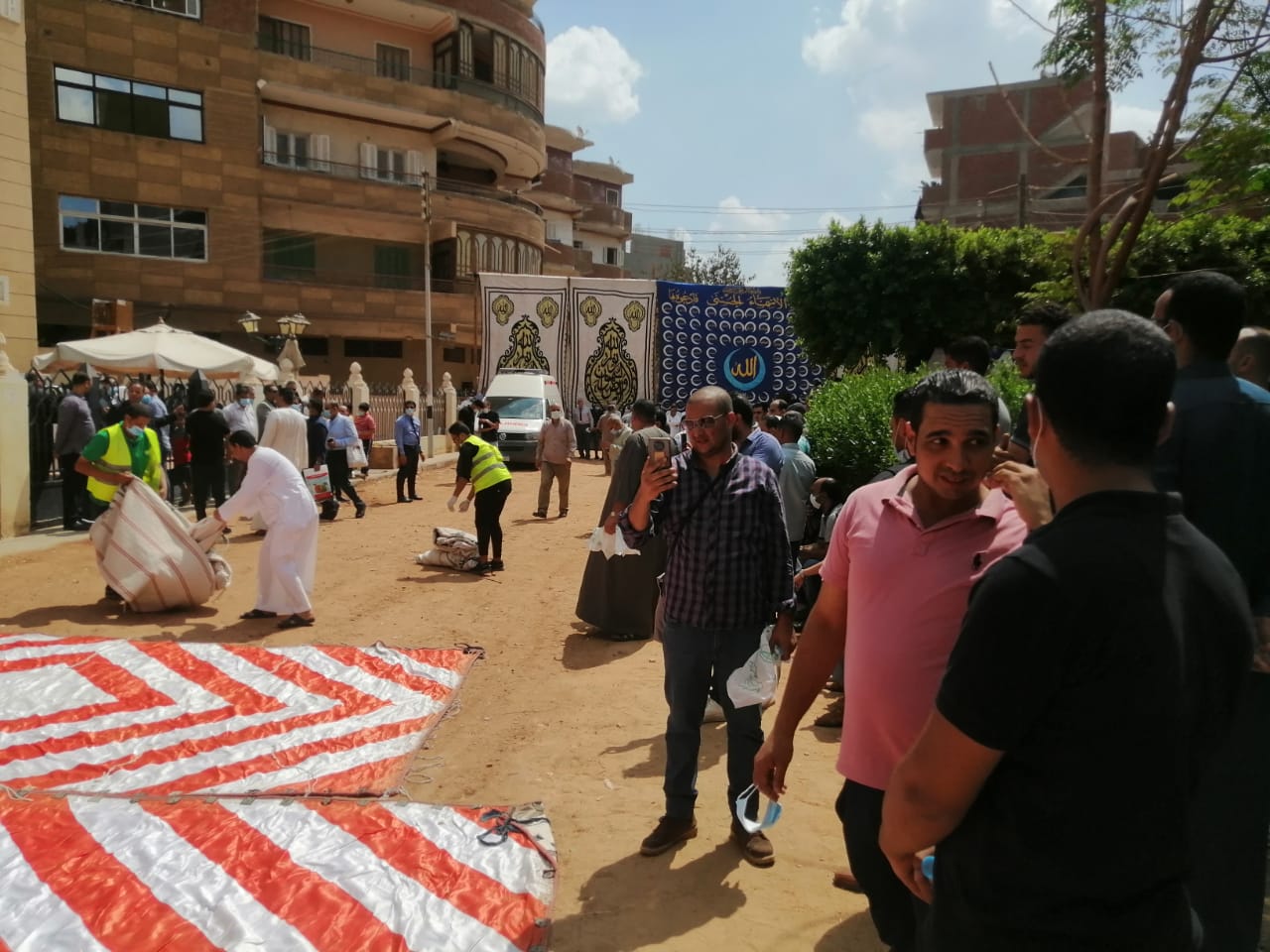 جنازة الحج محمود العربي (4)