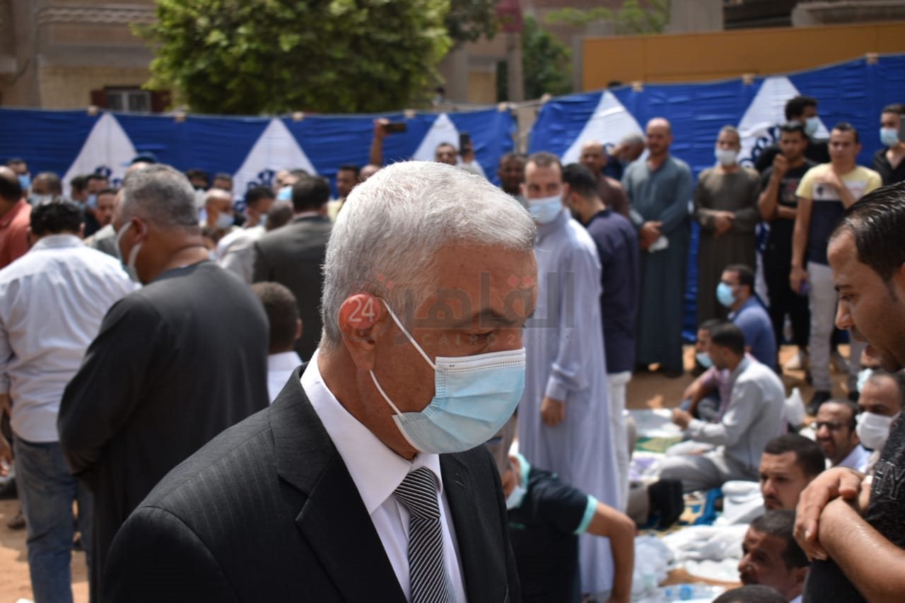 تشييع جثمان الراحل محمود العربي