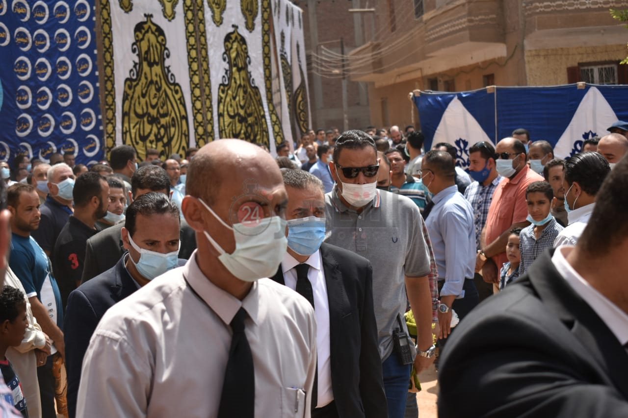 تشييع جثمان الراحل محمود العربي