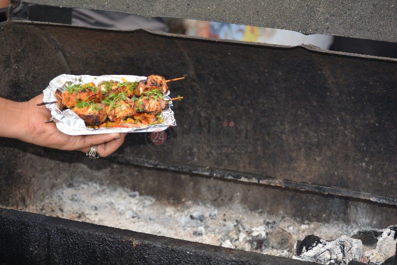 شيش مشوي علي الفحم 