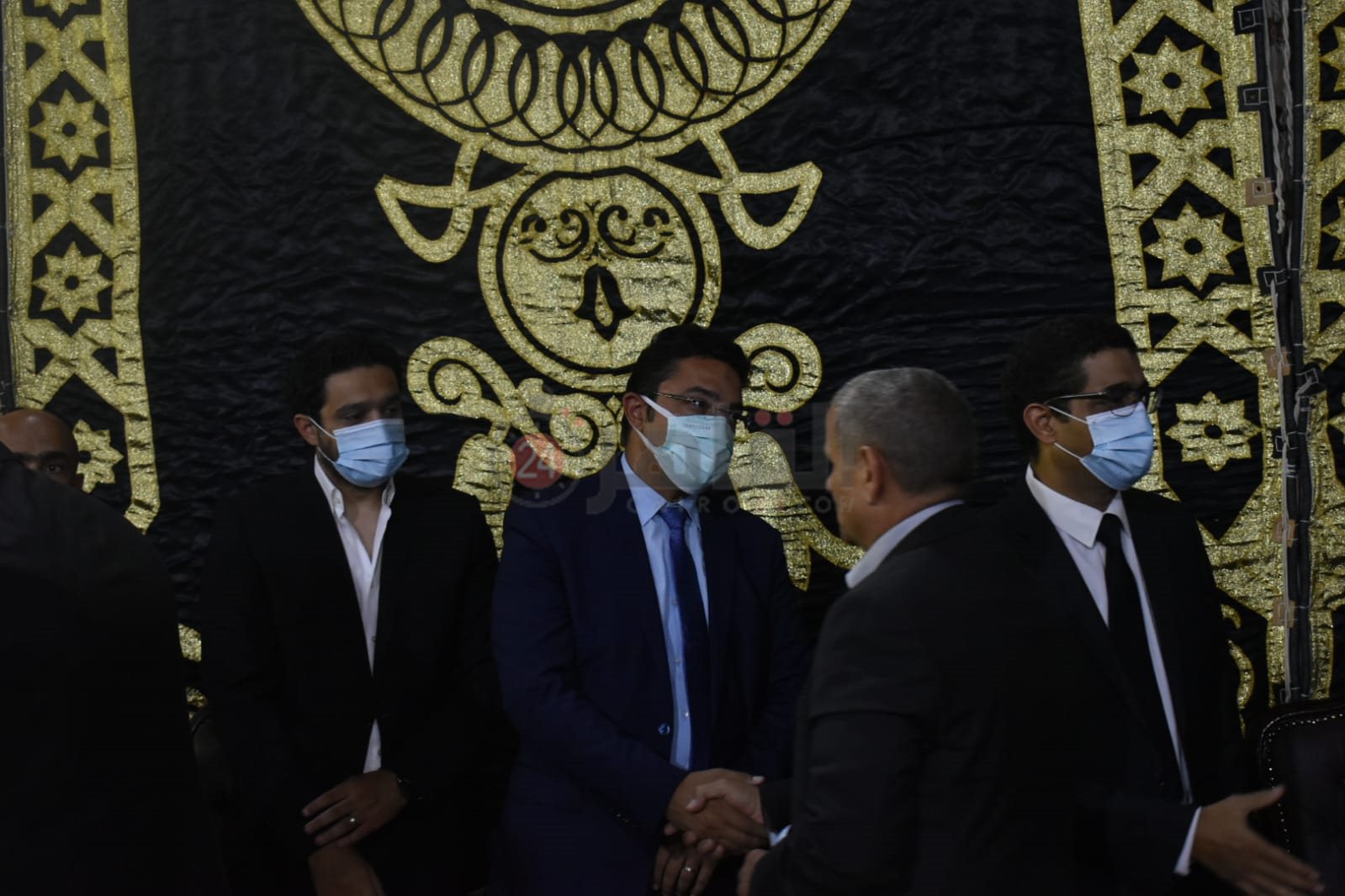 12b9cde8-894c-40d8-b0e0-944c9c62404e