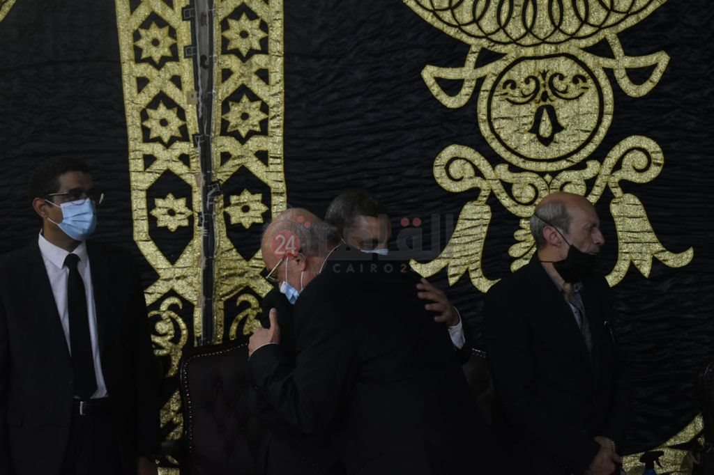 fd7defb2-b686-45fe-b03f-909b1023a4fd