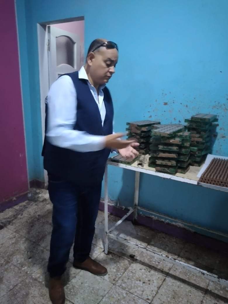 ضبط مصنع شيكولاتة غير مرخص ببندر الفيوم