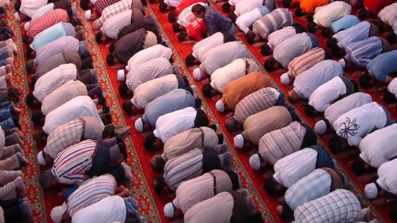 صلاة الجماعة في المسجد