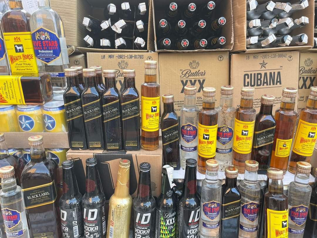 ضبط خمرة وويسكي في الفيوم
