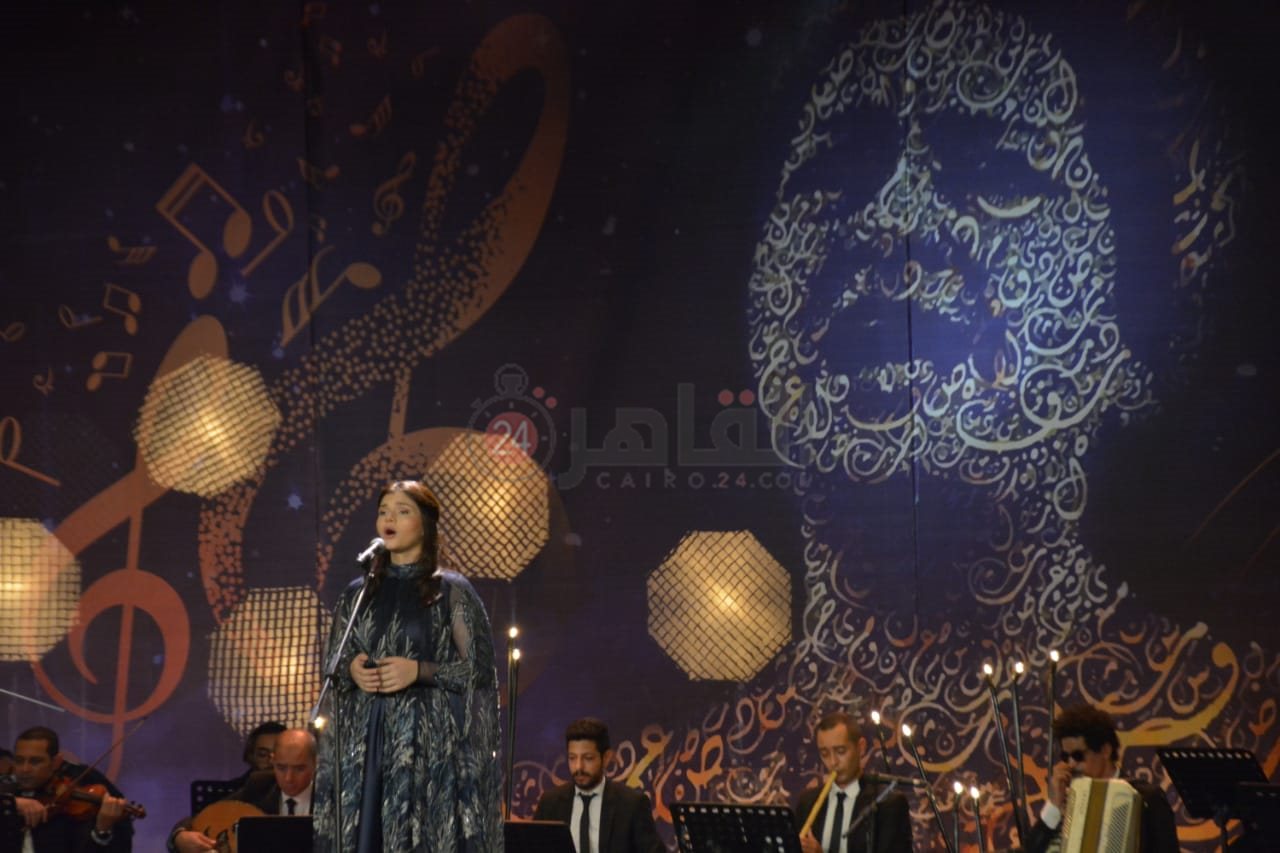 سناء نبيل (8)