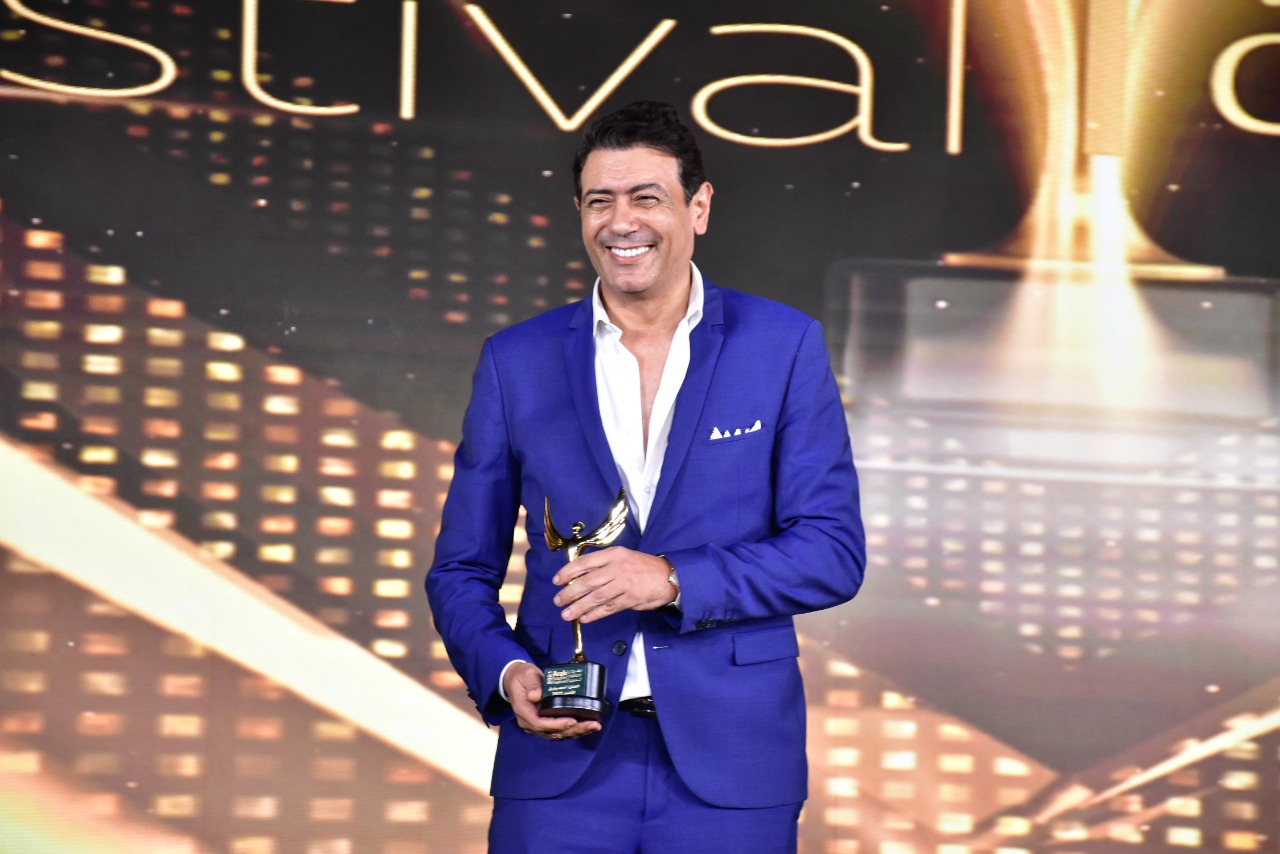 الفنان أحمد وفيق