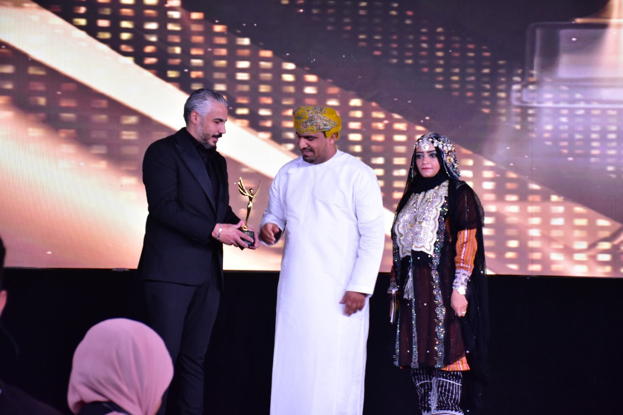 جانب من التكريمات