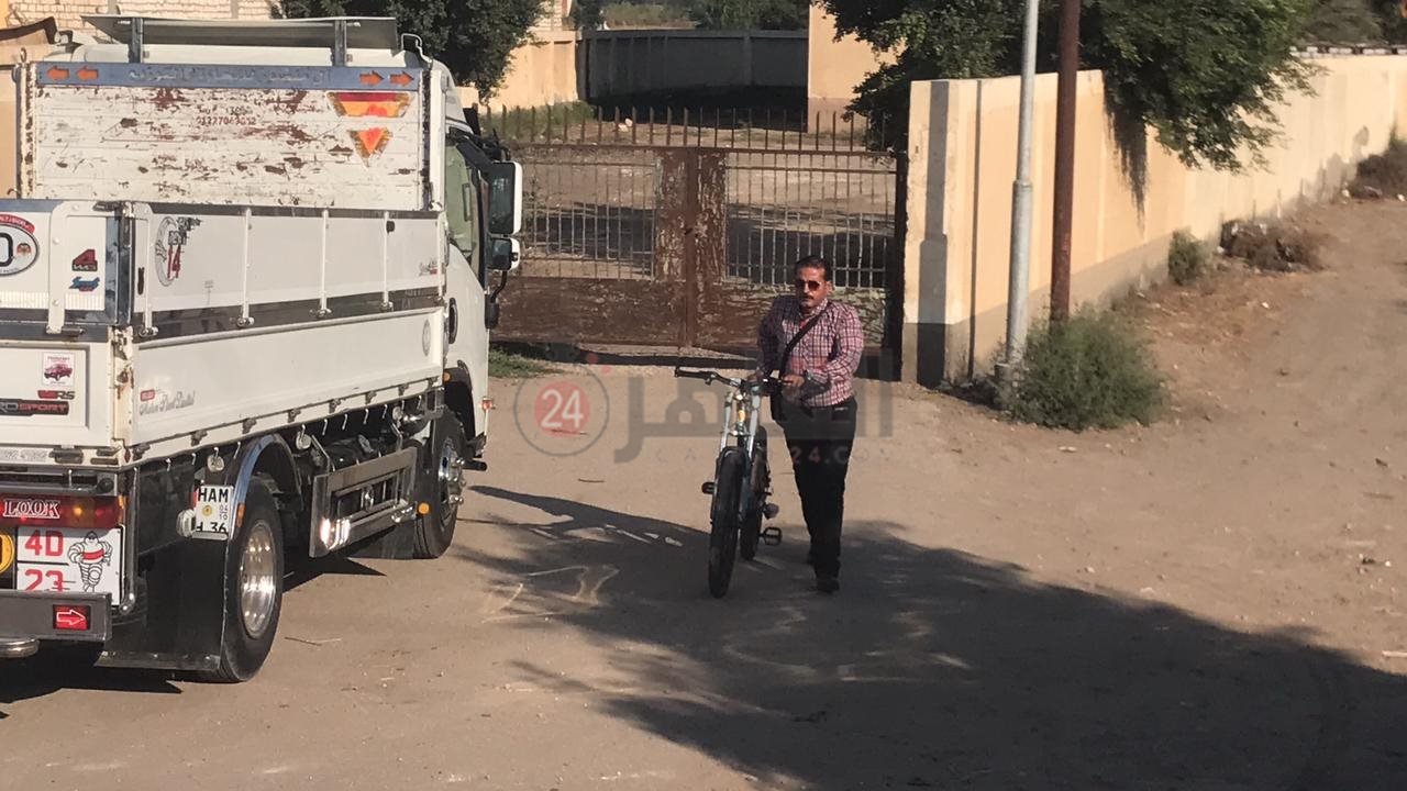 المدير بالري يعود لمنزله