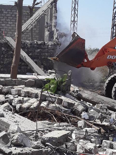 إزالة حالات تعدي على أراضي أملاك الدولة بالشرقية 03