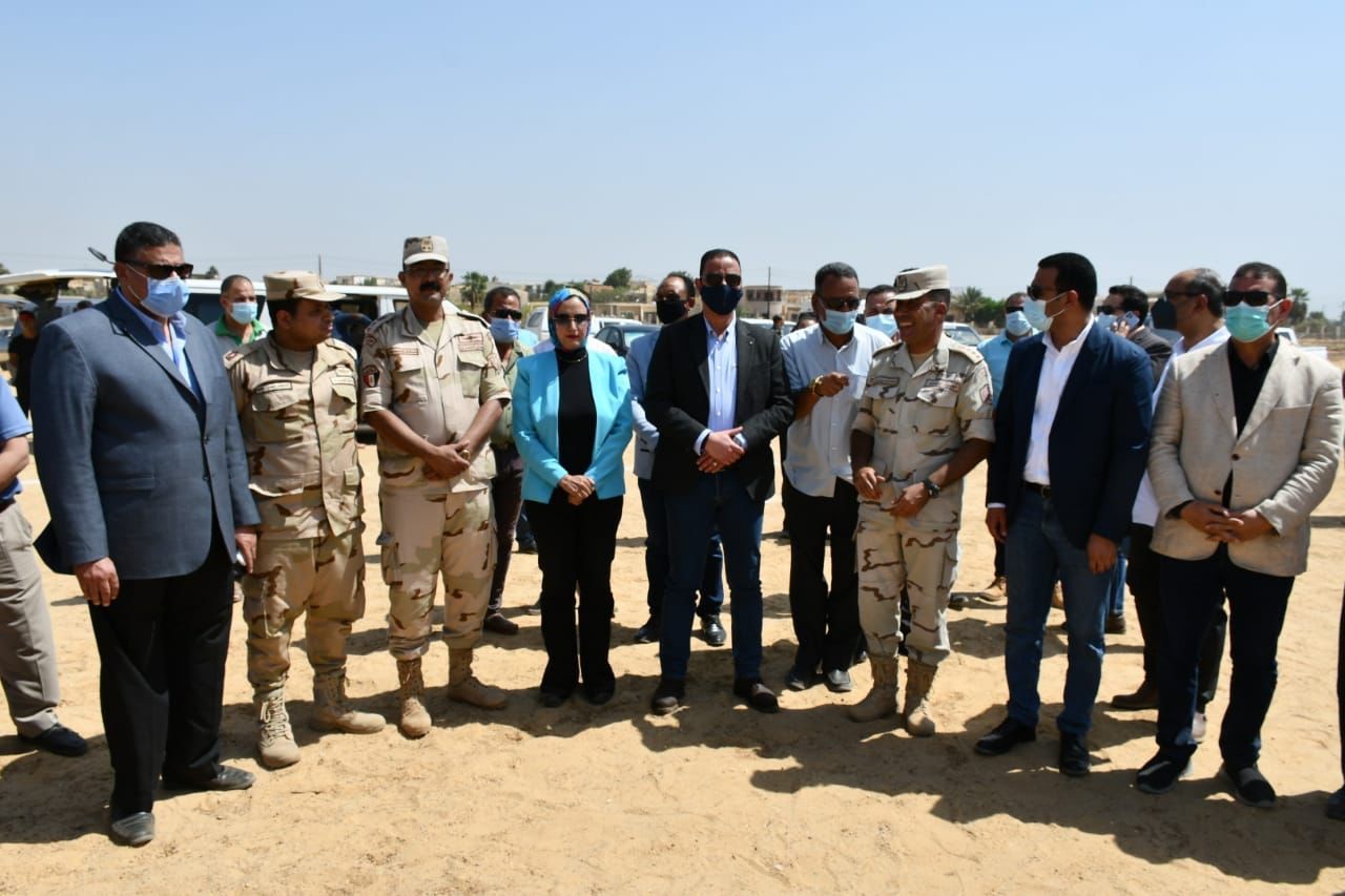 محافظ الفيوم يتفقد اصطفاف المعدات والمركبات والتي ستشارك فى التدريب العملي المشترك لمجابهة الأزمات والطوارئ صقر
