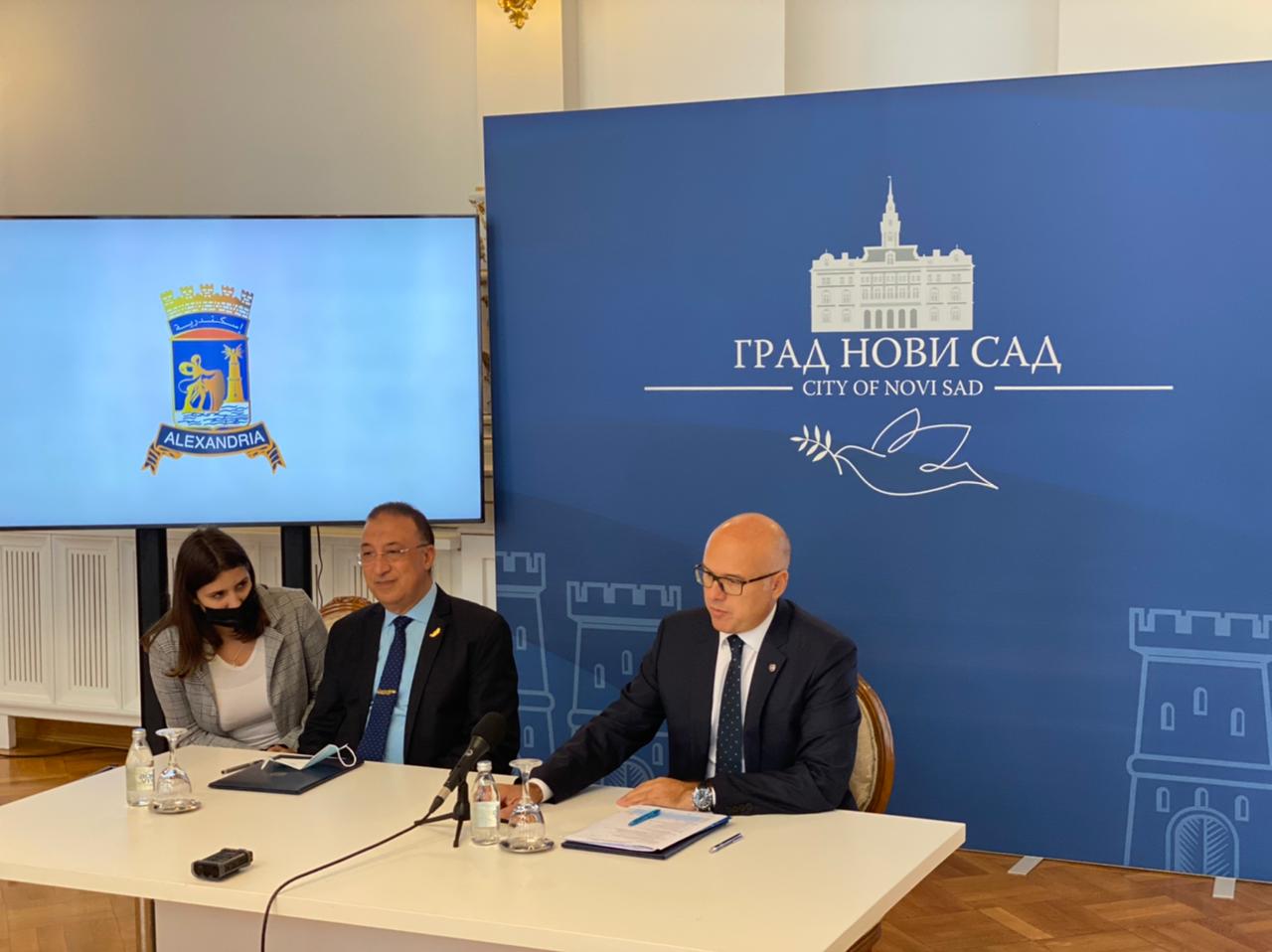 محافظ الإسكندرية يوقع اتفاقية تعاون مع عمدة نوفي ساد 