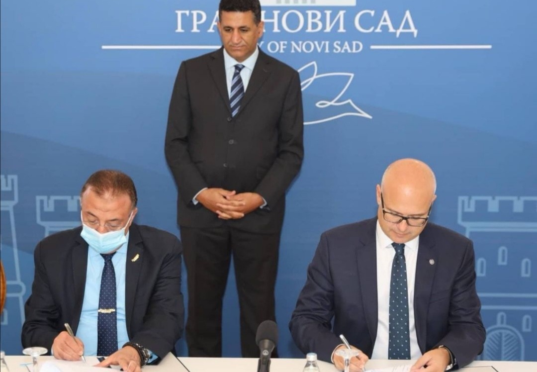 محافظ الإسكندرية يوقع اتفاقية تعاون مع عمدة نوفي ساد 