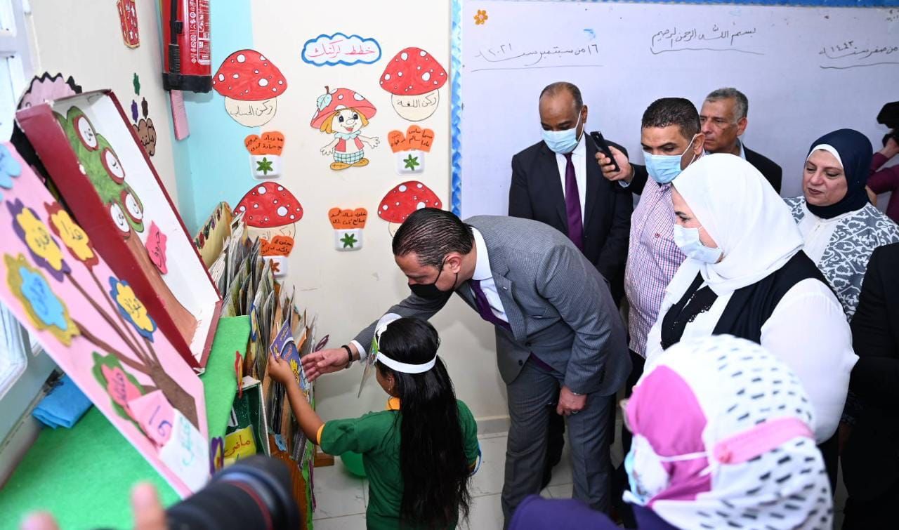 وزيرة التضامن الاجتماعي في الفيوم