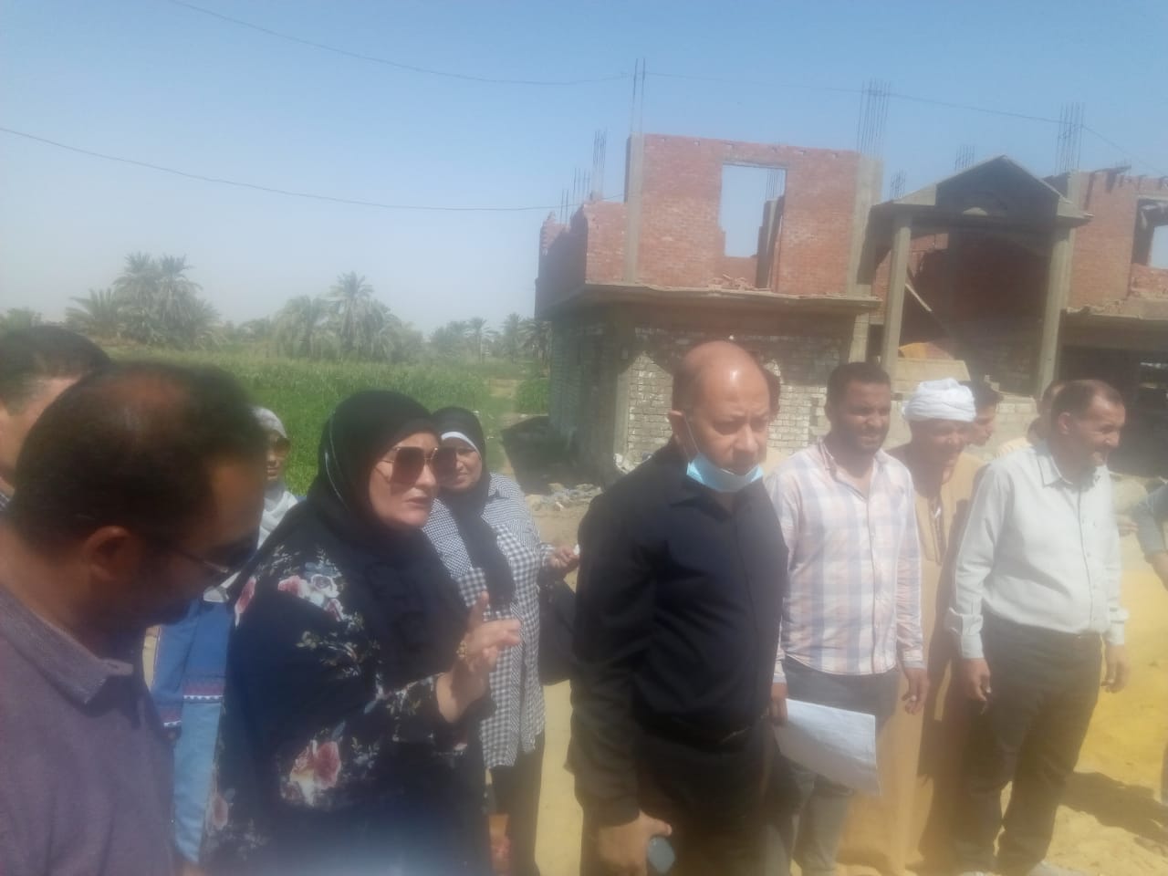 رئيس مياه الفيوم يتفقد مشروع قرية السعيدية