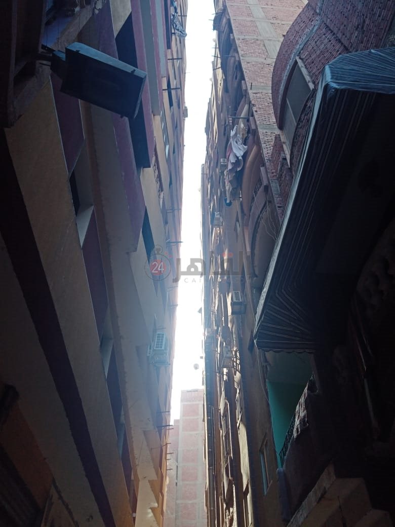 عقار الهرم المائل