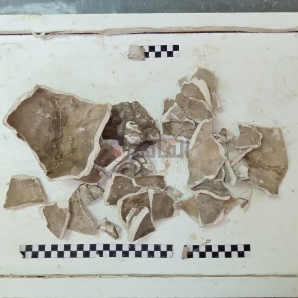 ترميم القطع الأثرية بالمخزن المتحفي بالمطرية (1)