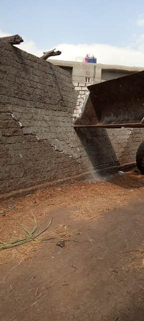 إزالة التعديات على الأراضي بالشرقية 01