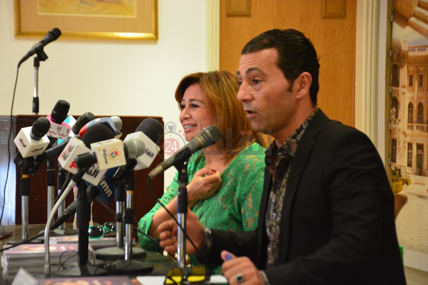 حفل توقيع كتاب إلهام شاهين (12)