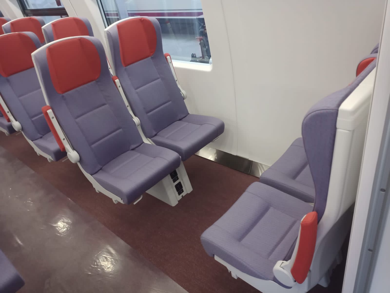 عربات تالجو الإسبانية 