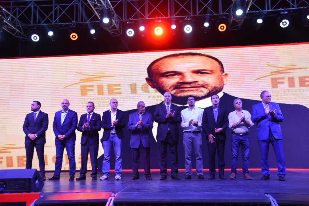 حفل نادي الصيد لتكريم هداية ملاك وسيف عيسى