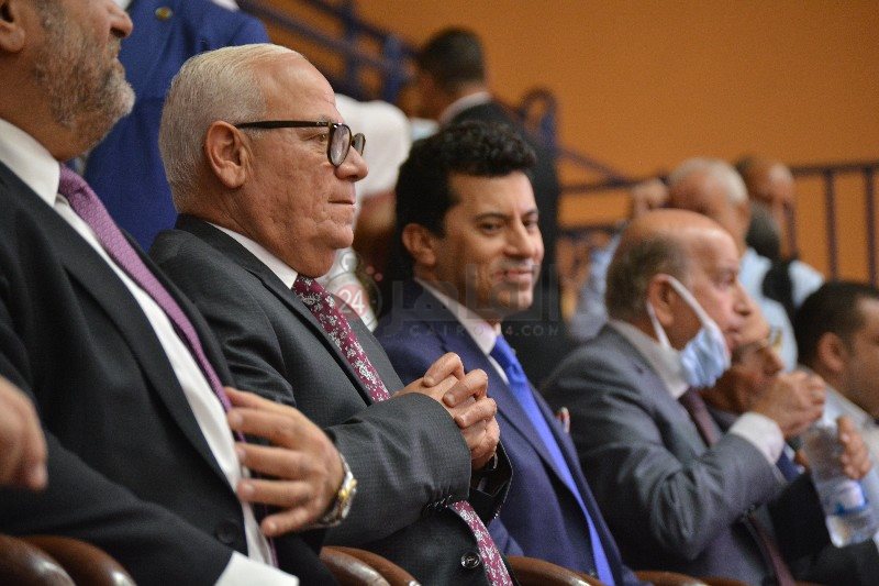 الدكتور أشرف صبحي 