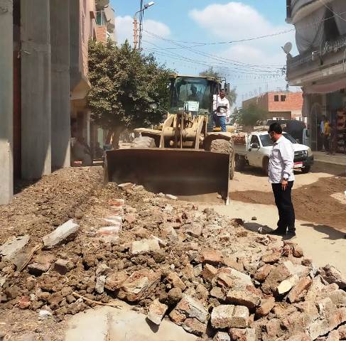 إزالة التعديات على الأراضي بالشرقية 01