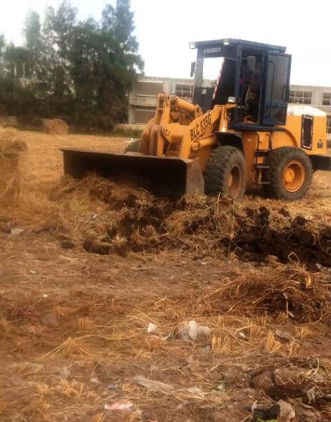 إزالة التعديات على الأراضي بالشرقية 05