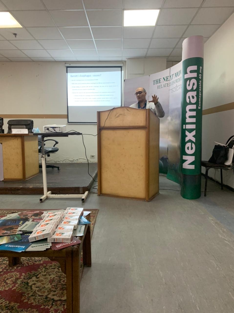 اليوم العلمي للكبد والجهاز الهضمي والمناظير بمستشفى الأحرار 01