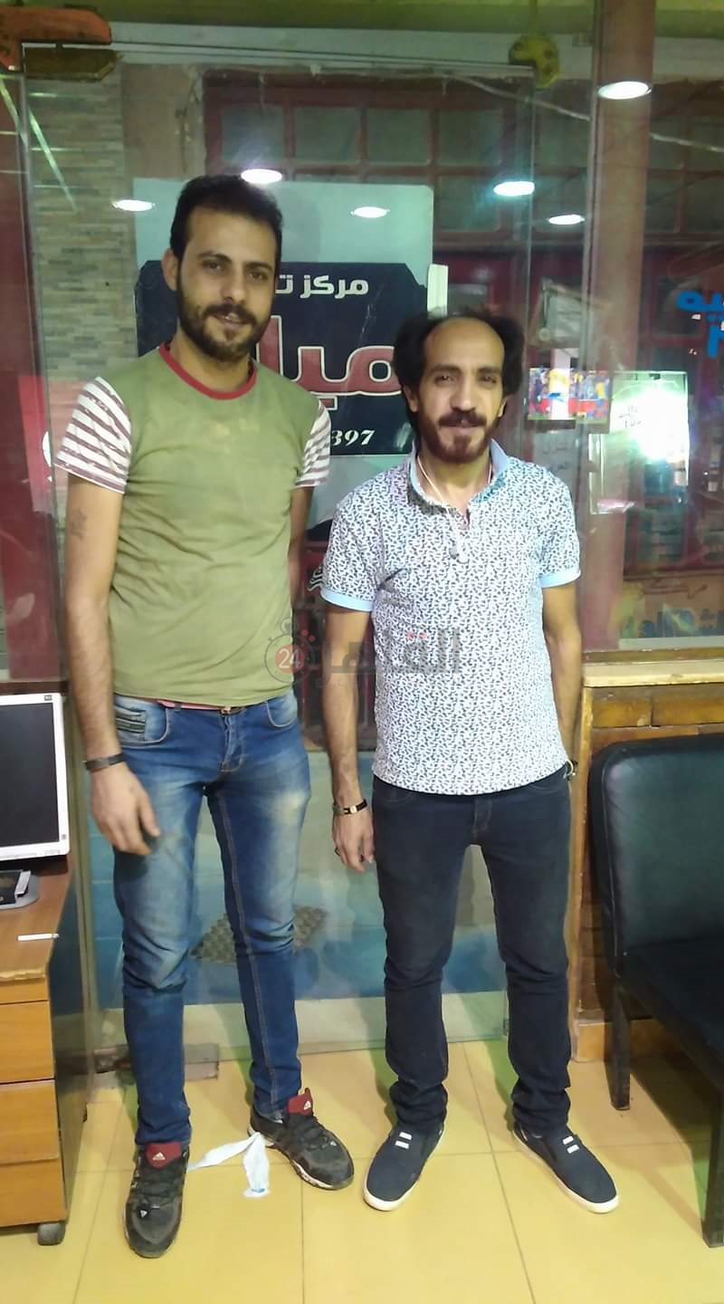 ميلاد وأحد زبائنه