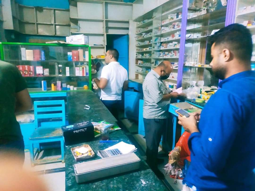ضبط صيدلية دون ترخيص في الفيوم