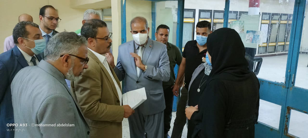 رئيس جامعة الأزهر يتابع�تسكين الطالبات