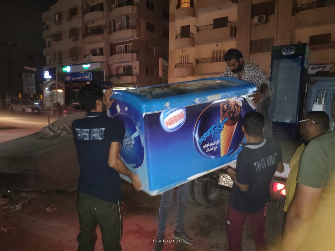 الجيزة رفع 750 حالة إشغال لمحال ومقاهي حدائق الاهرام