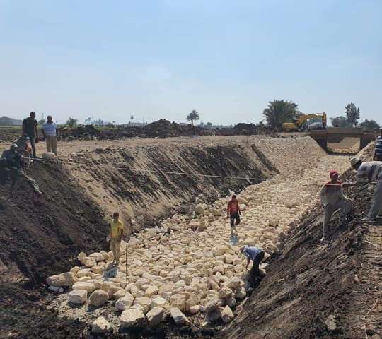 تأهيل ترعة الصبابة بالشرقية 02